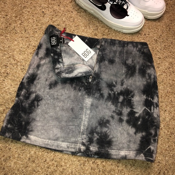 BDG CORDUROY SKIRT - Picture 4 of 6